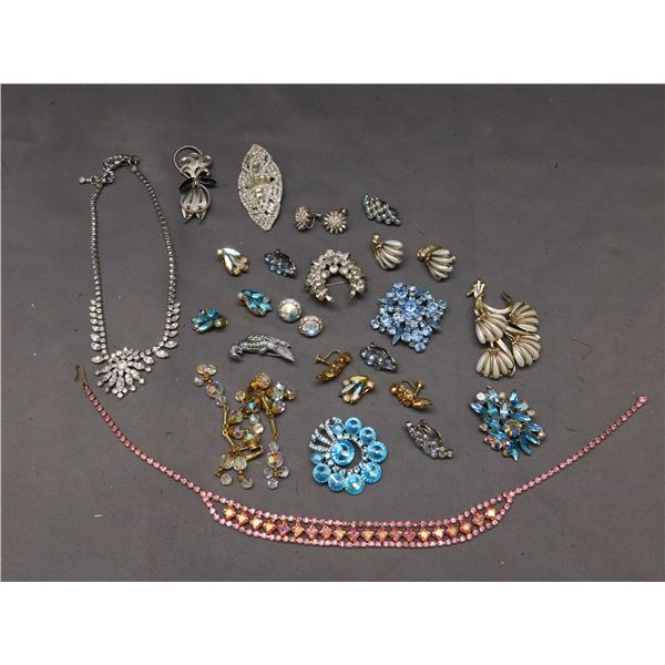 Vintage Rhinestone Jewelry 17pcs STAR, Continental, Coro, Etc