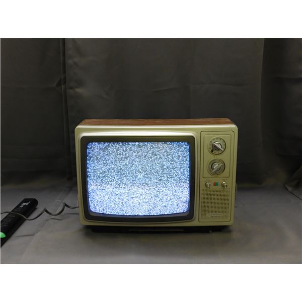 Vintage Electrohome Tube TV 13" Screen Model C55-121