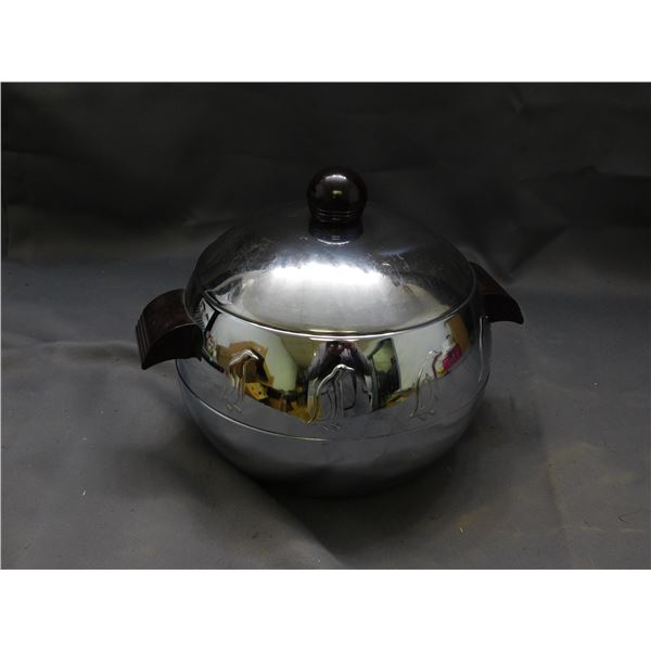 Vintage Chrome Bakelite Penguin Hot Cold Server