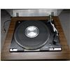 Image 4 : Realistic Lab 110 Turntable Record Player