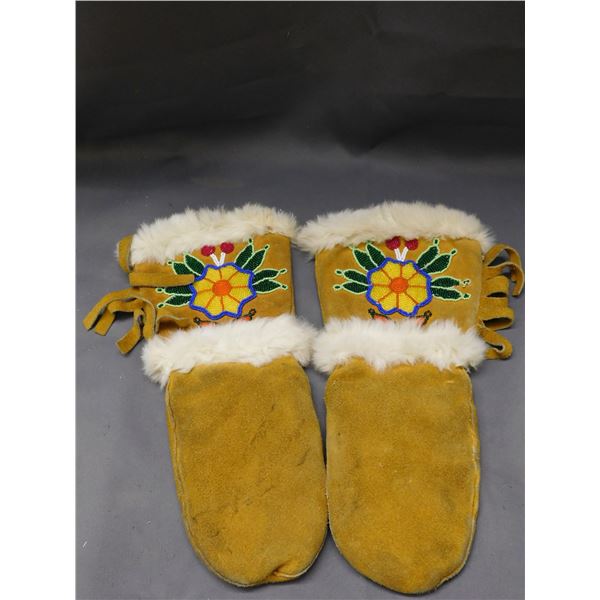 Pair of Indigenous Leather & Fur Mittens Gauntlets with Beaded Detailing