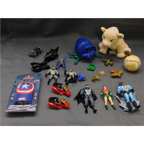 Lot of Batman DC Action Figures, Robin Super Power, Bugs Life Toys, Lion King, Disney, Tinker Bell