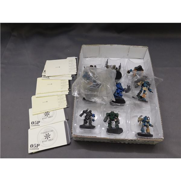 Lot of 10 Mechwarrior Unique Figures 2003- 85-89, 92 95 106(2) 120 w/ Folders
