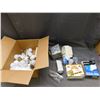 Image 1 : Box of Lightbulbs Assorted Sizes & Styles