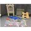 Image 1 : Lot of 1980s Ghostbusters Figurines and Playset Pieces
