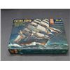 Image 1 : Revell Flying Cloud H-344:298 Model Kit (BOX ONLY)