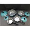 Image 6 : 6pcs Vintage Club Aluminum Pots 4pcs Set with Lids and 2 Pans