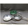 Image 1 : Lot of 3 Pans with Lids