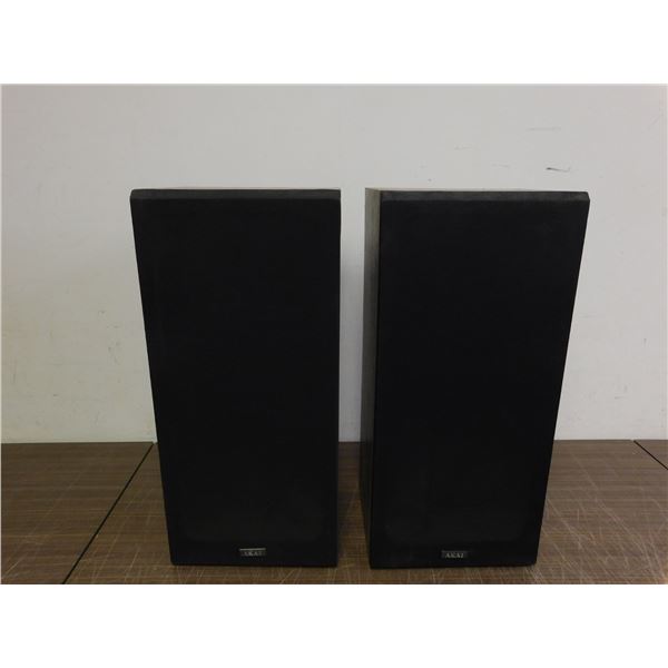 Pair of AKAI Model SR-C93 Speakers Number 140276 & 140277