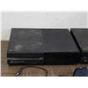 Image 4 : Xbox Video Game Lot 3 Consoles Xbox 360, Xbox One, 3 Games, 2 Controllers, Misc Cables, Accessories