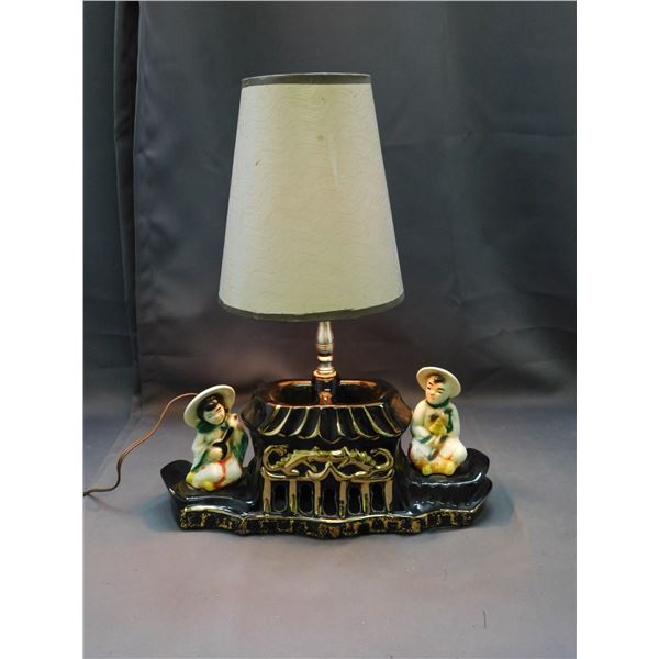 Vintage MCM Asian Ceramic Porcelain TV Boat Lamp