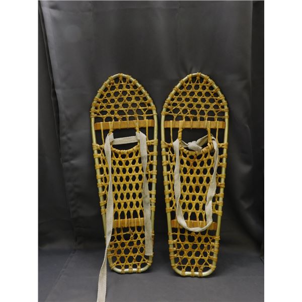 Metal Frame Snowshoes 29"