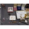 Image 5 : Lot of Assorted Fashion / Costume Jewelry GF, STER, Watches, Rhinestone, Pearls, Mother of Pearl
