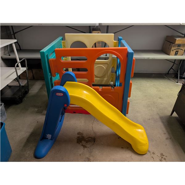 Little Tikes Cube Climber with Slide Backyard Fun
