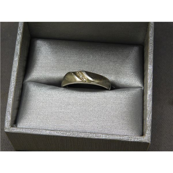 Men's 10k White Gold Ring Small Diamond Size 9.5