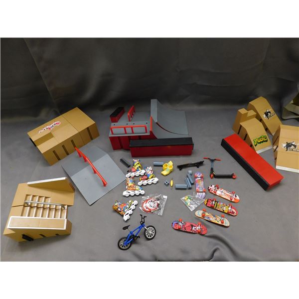 Lot of Tech Decks Skateboarding Finger Board Playset and Boards