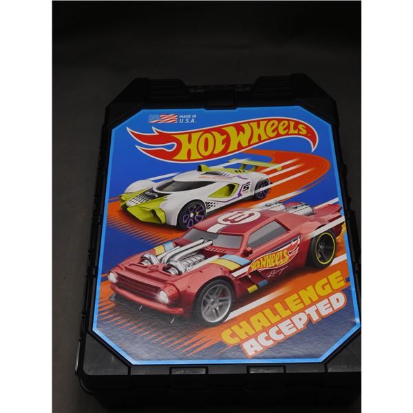 Hot Wheels Challenge Accepted Carry Case with Cars Inside