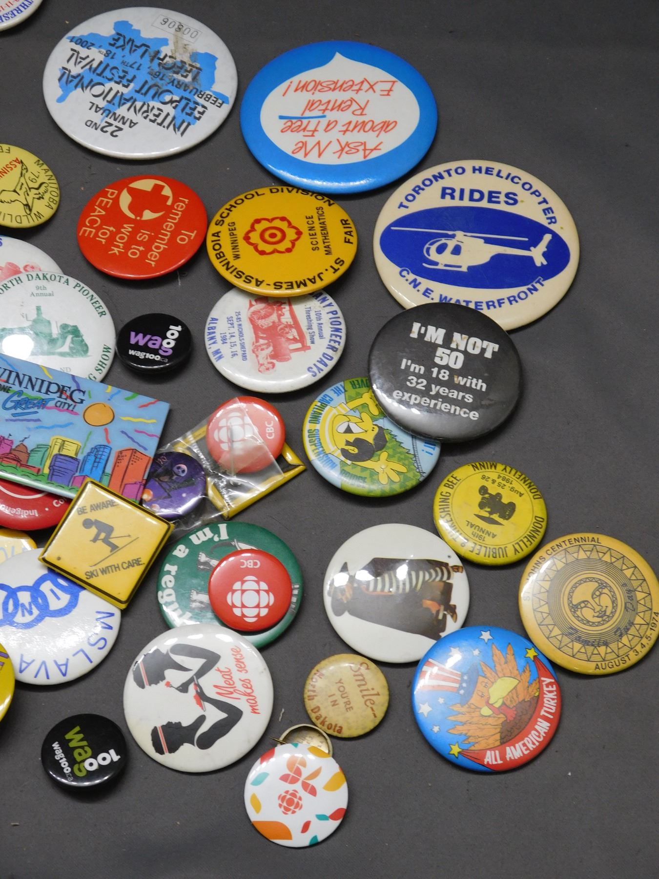 Lot of approx 100 Vintage Advertising Pinback Buttons