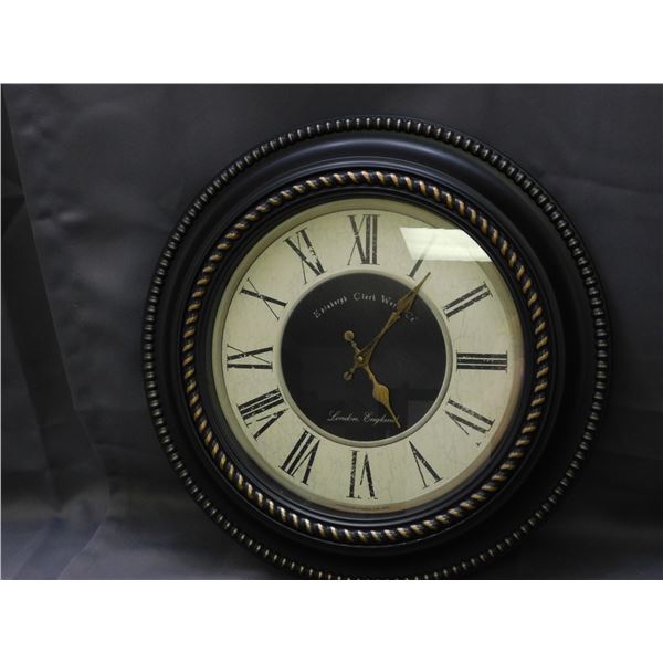 Vintage Style Modern Wall Clock Roman Numeral London England Battery 19"