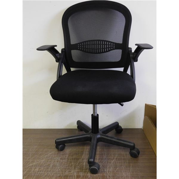 Black Rolling Office Chair