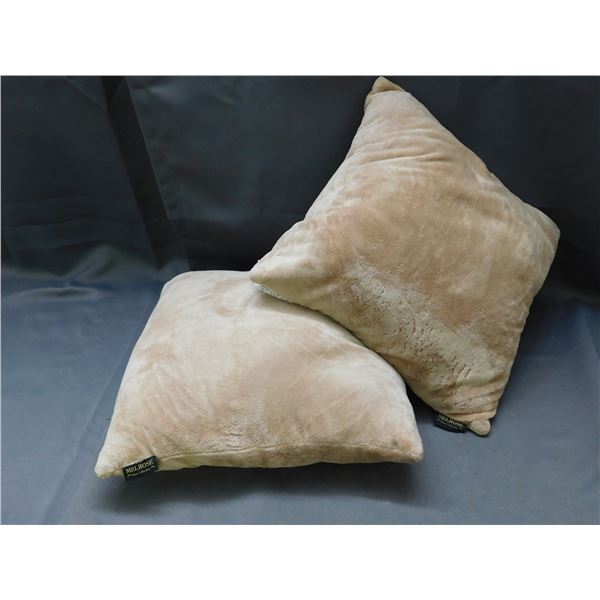 Melrose Home Collection Beige Throw Pillows
