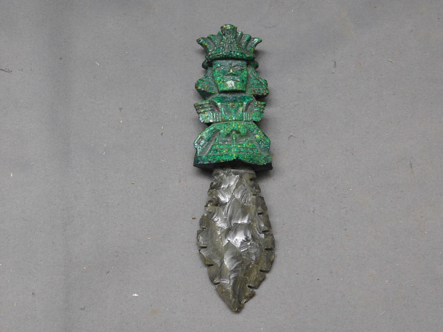 Aztec Obsidian Ceremonial Knife / Dagger