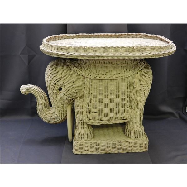 Vintage Wicker Woven Elephant Side Table Sunroom Patio Decor