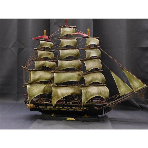 Vintage Replica Model Fragata Espanola Ano 1780 Ship 27" long 22" tall
