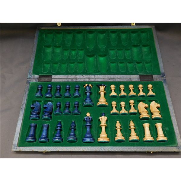 Wooden Chess Board Set Complete