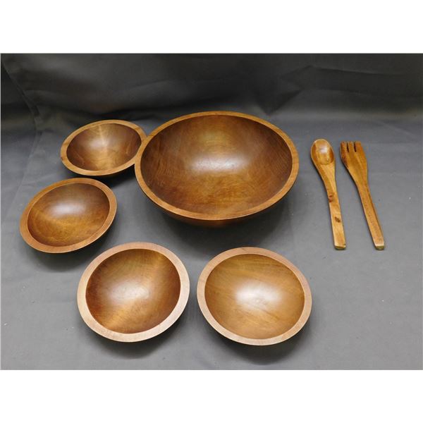 Wooden Salad Server Bowl, Fork and Spoon and 4 Bowls