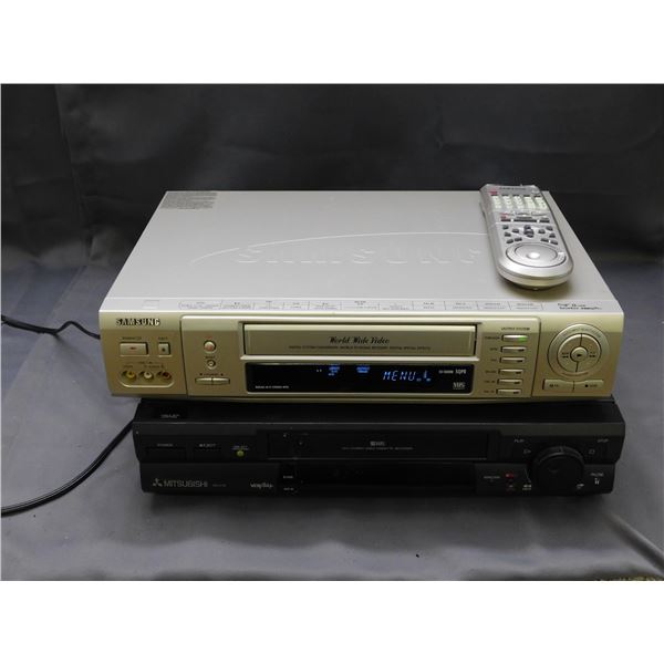 Lot of 2 VHS VCR Tape Players Samsung World Wide Video and Mitsubishi Player