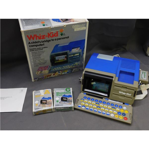 Vintage Whiz-Kid Vtech Children's Personal Computer Toy w Box and Games