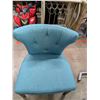 Image 2 : Blue Button Back Living Room Accent Occasional Chair