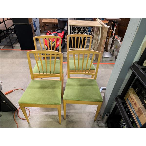 Set of 4 Blonde Wood Vintage Dining Room Chairs Green Velvet Seats
