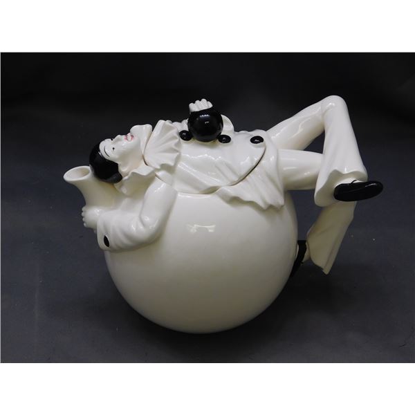 Taste Setter Sigma Japan Mime Tea Pot *damage to cheek*