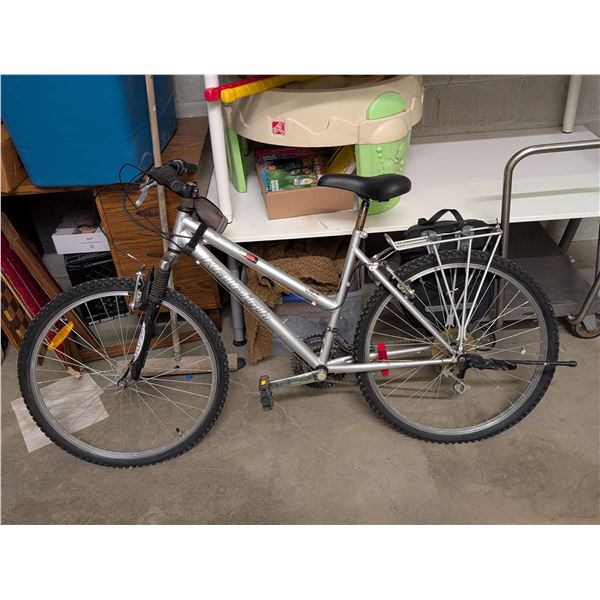 Raleigh Summit 18 Speed Bicycle