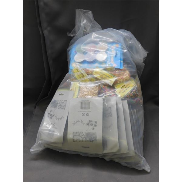 140 Packs of Glass, Plastic & Wood Craft Beads