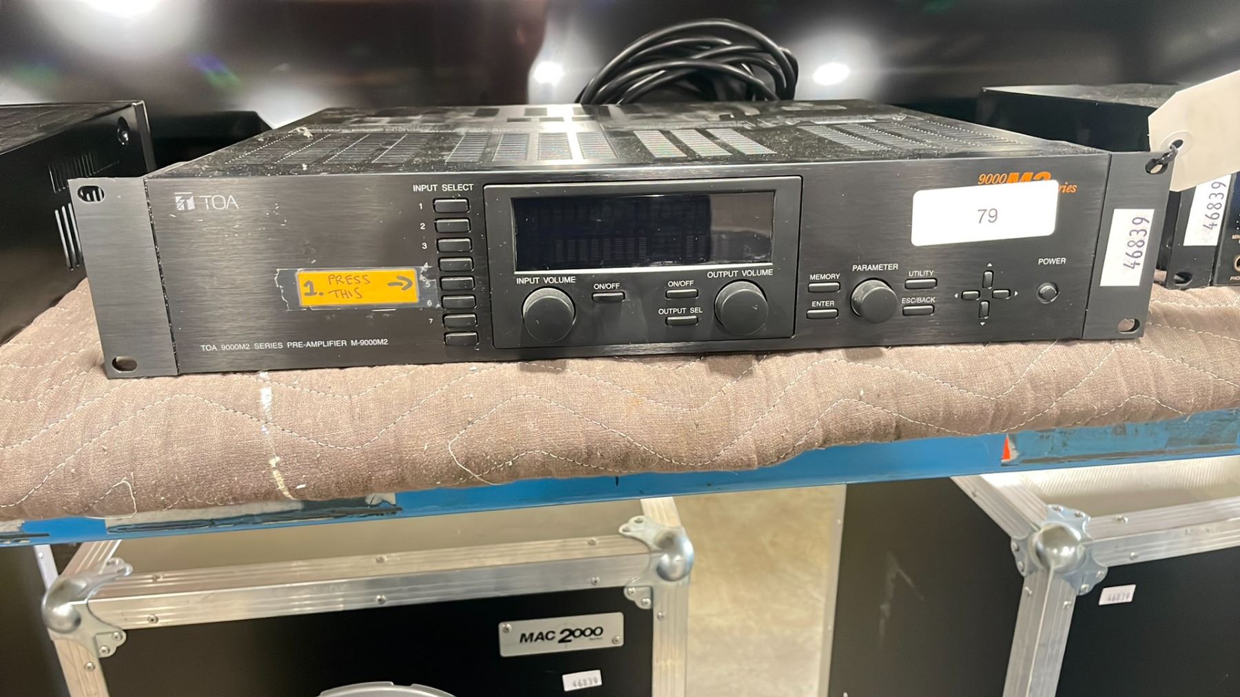 TOA 900M2 SERIES A-9000M2 PROFESSIONAL RACK MOUNTED AMPLIFIER WITH ...