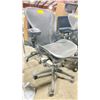 Image 2 : HERMAN MILLER POSTURE AERON BLACK SIZE B MULTI LEVER ADJUSTABLE TASK CHAIR