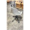 Image 2 : STEELCASE 480130 GREY PLASTIC PRE FORMED GAS LIFT MOBILE TASK CHAIR