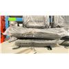Image 2 : 2 SKLP BLACK ADJUSTABLE EQUIPMENT SEATS