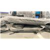 Image 2 : 2 SKLP BLACK ADJUSTABLE EQUIPMENT SEATS