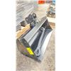 Image 2 : MIVA BLACK MINI EXCAVATOR CLEANING BUCKET ATTACHMENT (32"W)