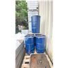 Image 2 : PALLET OF 5 BLUE METAL STORAGE BARRELS WITH LIDS / LOCKING RINGS