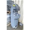 Image 2 : 2 PALLETS OF INDUSTRIAL RUBBER CONE BASES & GREY PLASTIC PORTABLE HAND WASHING STATION