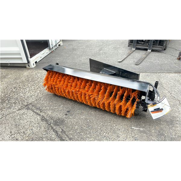 GIYI GY-SE61 BLACK 61" INDUSTRIAL HYDRAULIC SKID STEER SWEEPER ATTACHMENT