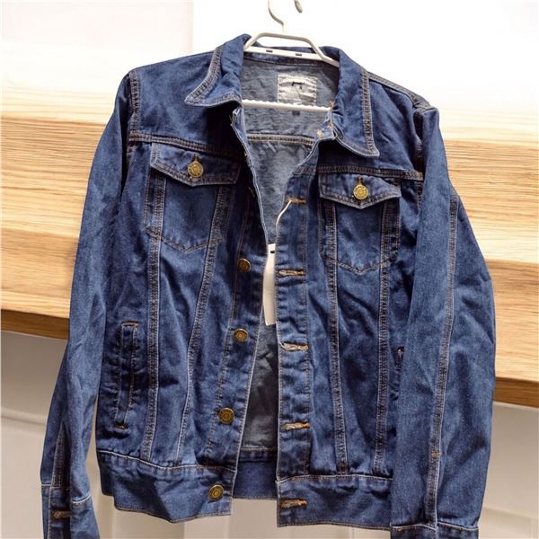 Womens Denim Jacket Size L