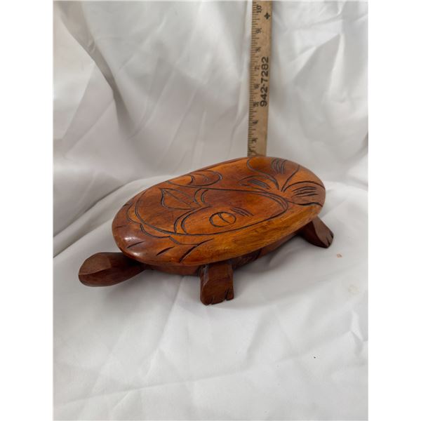 Wood curved turtle