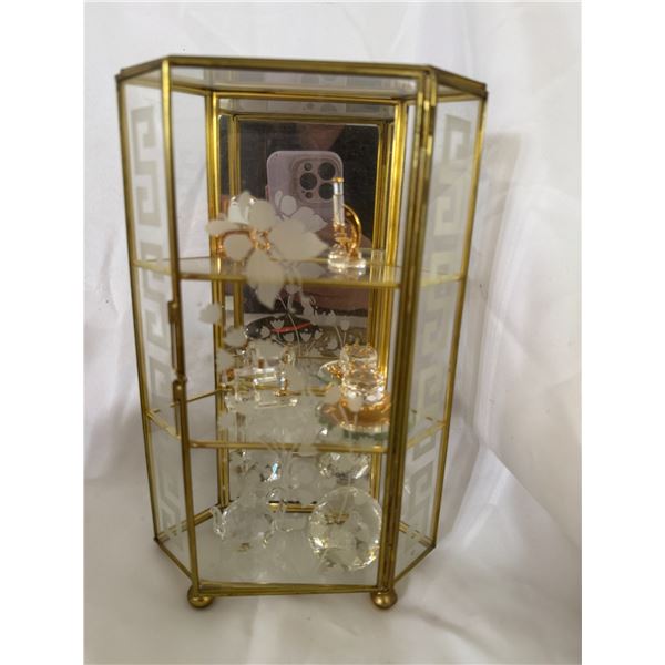 Small trinket display with crystal decor