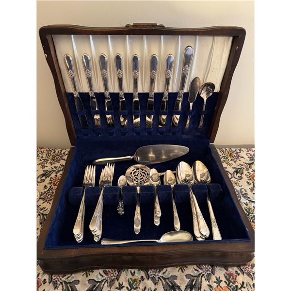 Rodger Brothers adoration flatware in Box